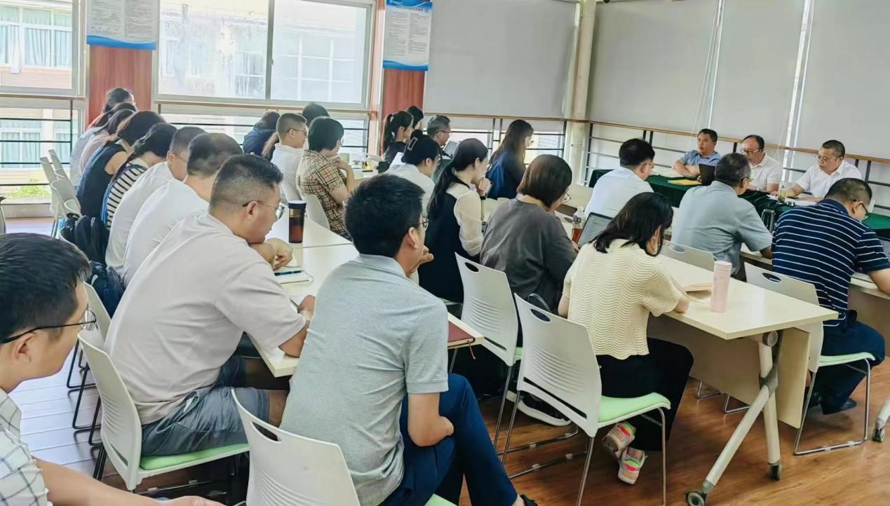 出租女友
2023年秋季学期首次全院教职工政治理论学习会圆满举行