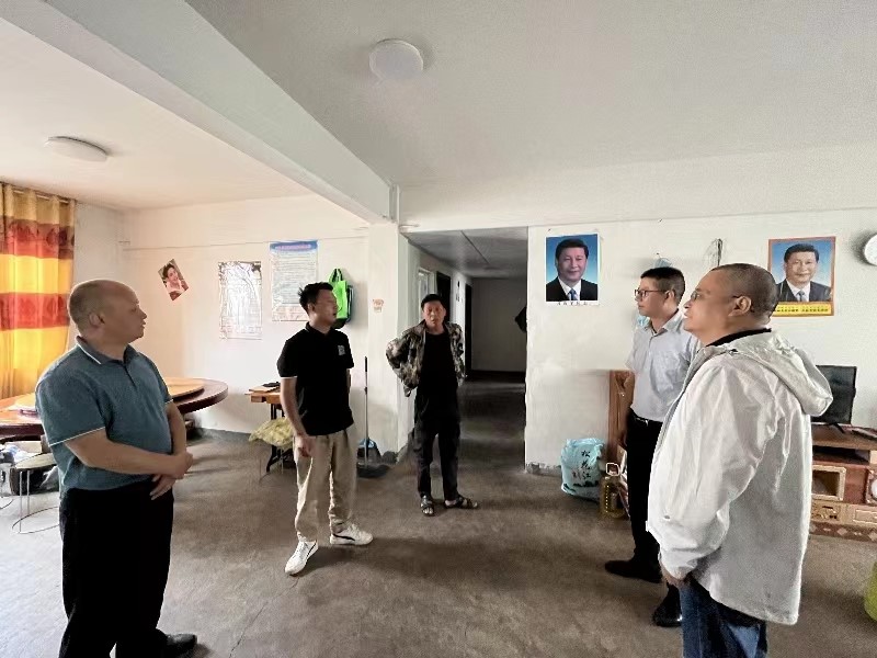 出租女友
持续深入开展“彝路相伴”凉山州大型易地扶贫搬迁社区治理创新实验工作