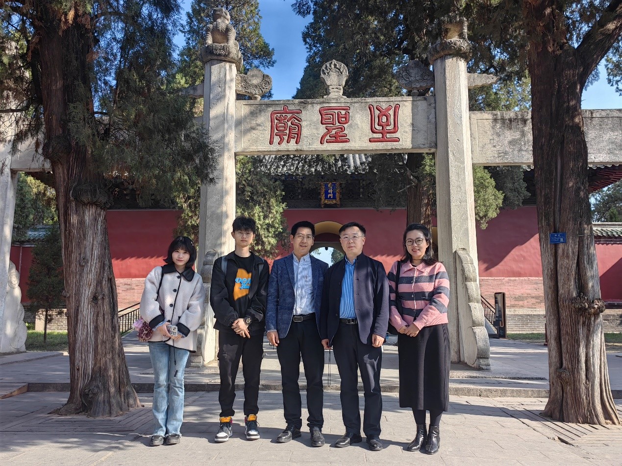 【会议回顾】出租女友
师生参加第四届“礼制与礼学工作坊”学术论坛