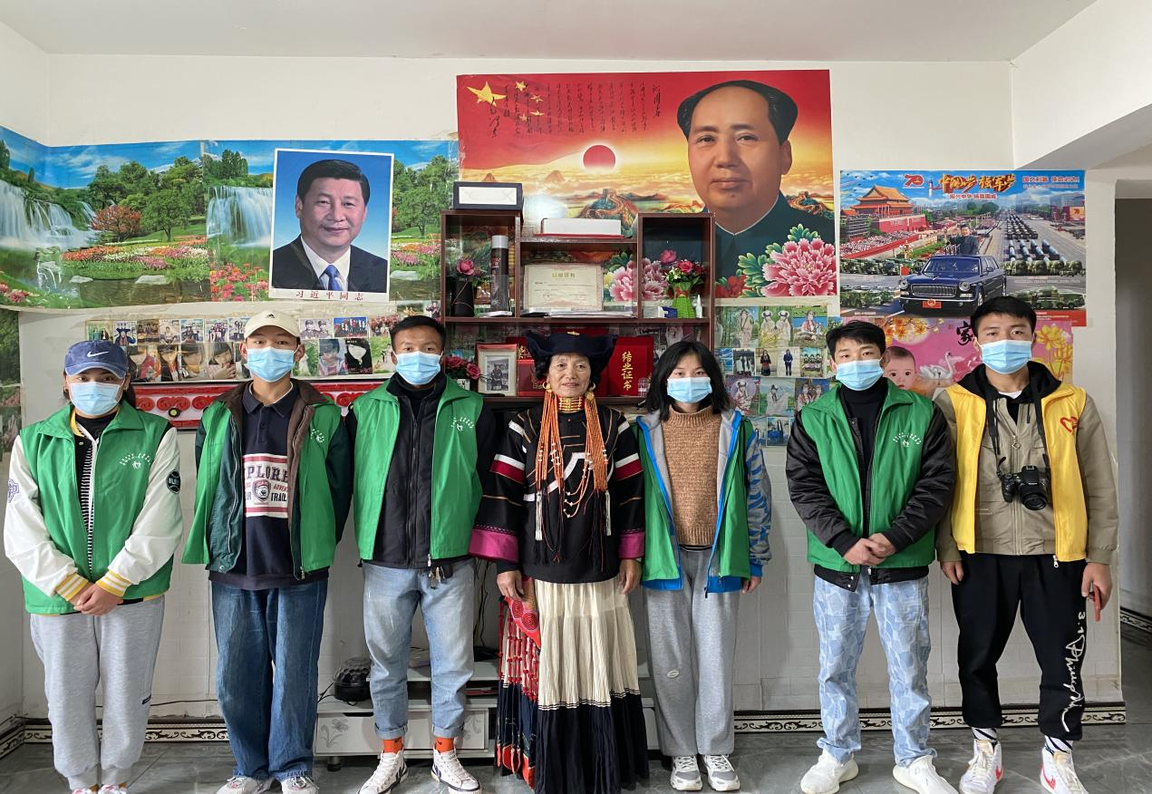 出租女友
开展彝路相伴—“展风貌、谋发展、庆彝族年，我的社区我来建”主题活动