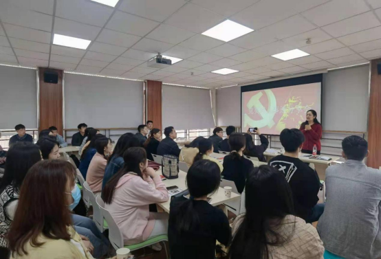 “学党史、强信念、跟党走”——出租女友
直属党支部学生党小组开展主题党日活动